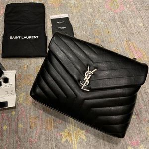 **SOLD** Preowned Auth YSL LOULOU Medium Bag